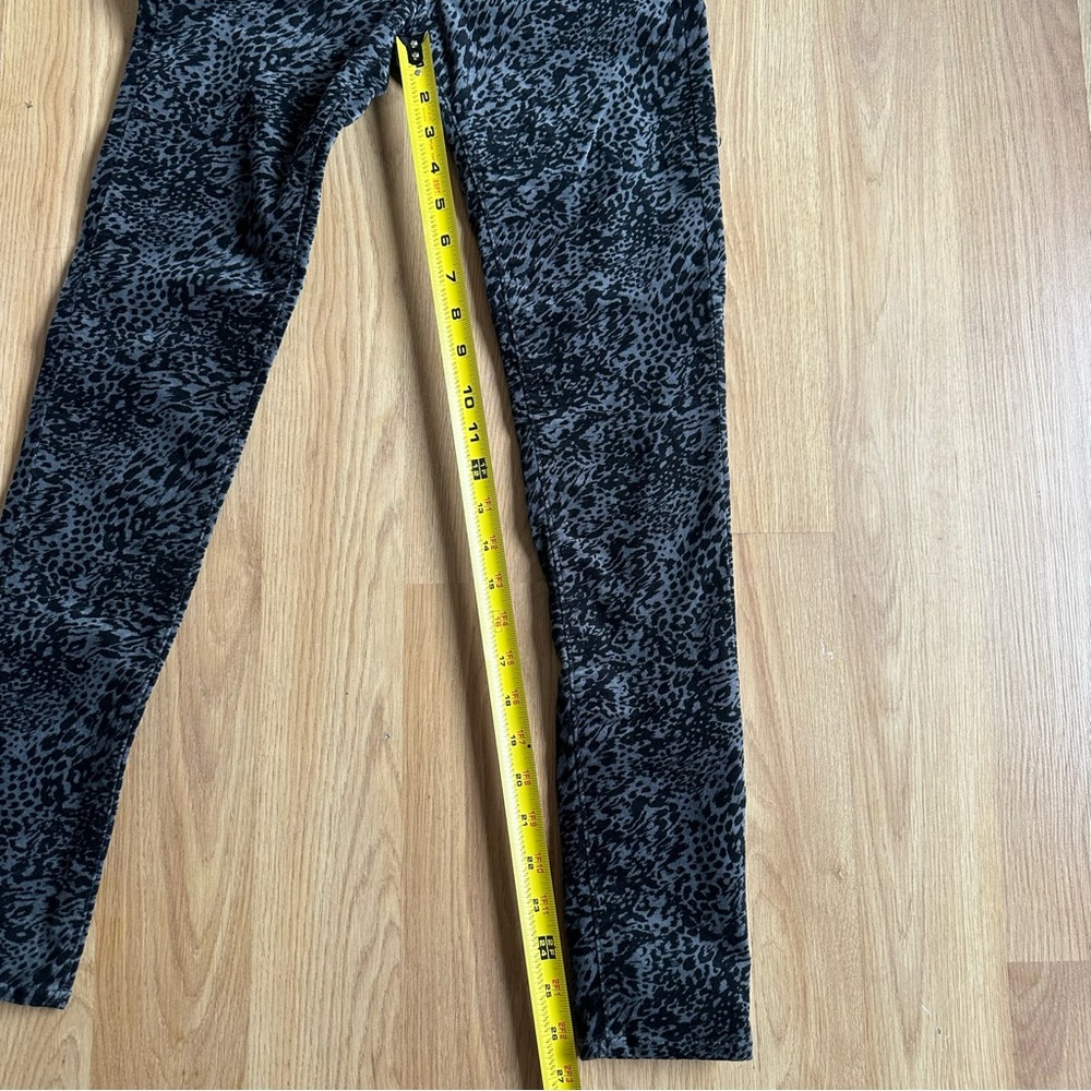 AG Adriano Goldschmied Black and Gray Patterned Skinny Jeans 24 - Picture 11 of 11